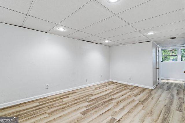 955 Vistavia Circle, Decatur, GA 30033