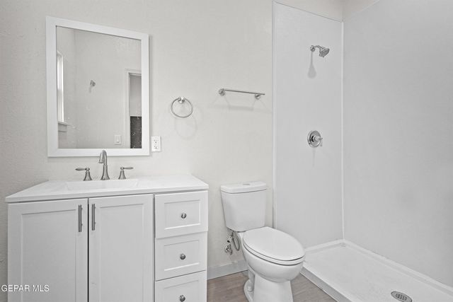 511 E Nevada Avenue E, El Paso, TX 79902