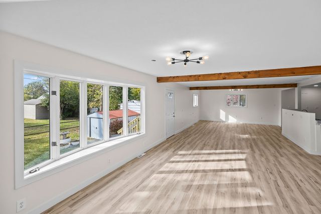 123 S Shores Drive, Decatur, IL 62521