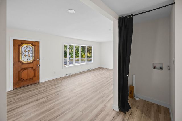 123 S Shores Drive, Decatur, IL 62521