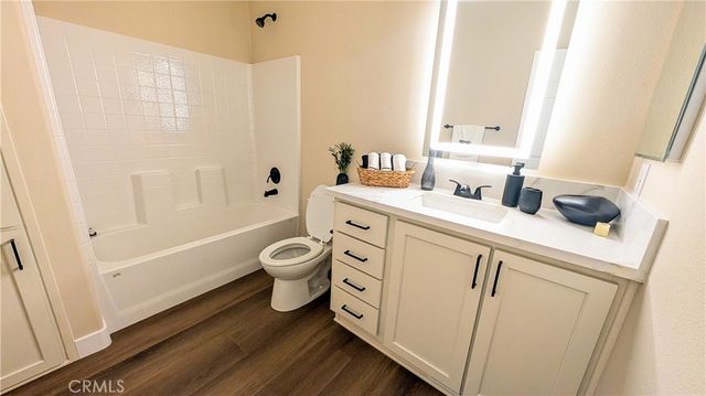 1400 S Sunkist St 46, Anaheim, CA 92806