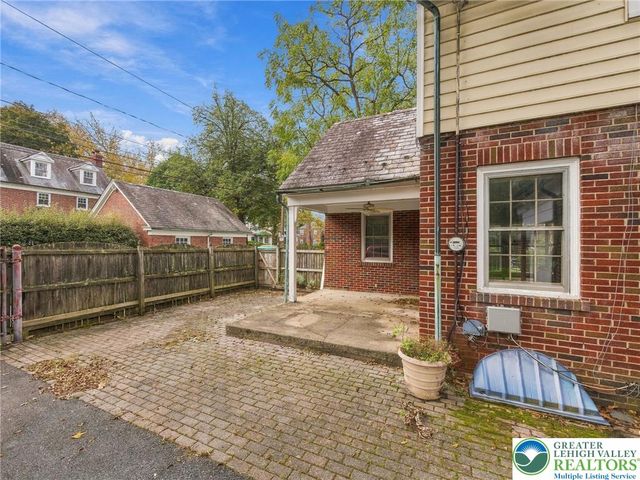615 North 26th Street, Allentown City, PA 18104