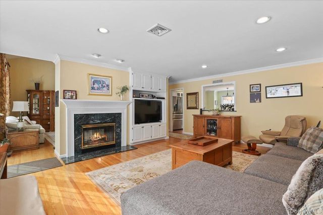 54 Driftwood, Somers, NY 10589