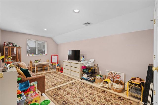 54 Driftwood, Somers, NY 10589