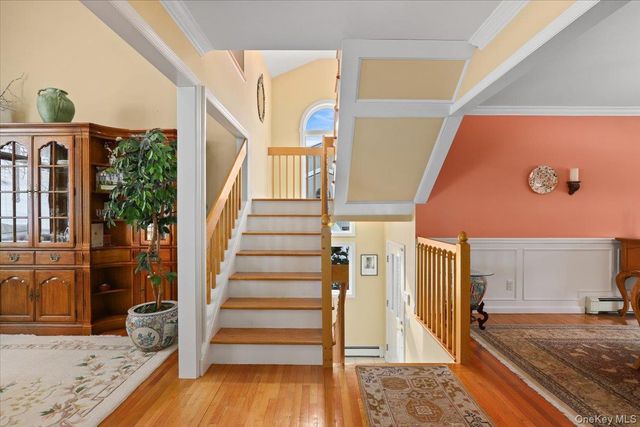 54 Driftwood, Somers, NY 10589