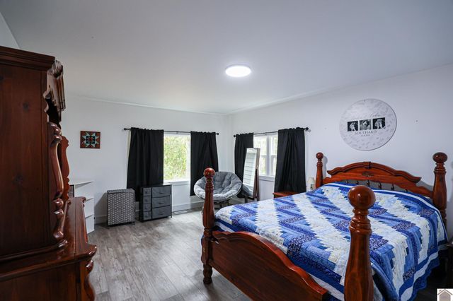 4890 Hendron Rd, Paducah, KY 42003