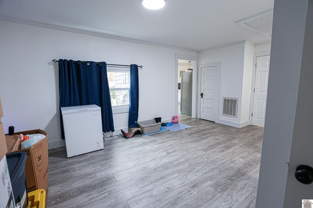 4890 Hendron Rd, Paducah, KY 42003