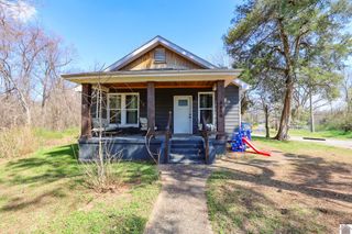 4890 Hendron Rd, Paducah, KY 42003