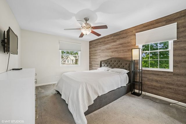 627 Ascot Lane, Streamwood, IL 60107