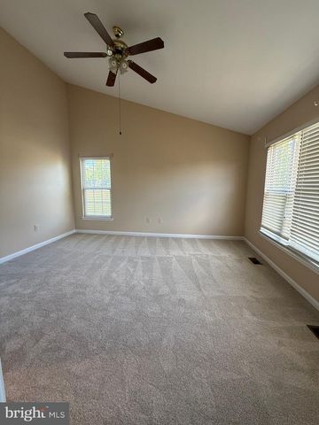 12700 NETTLECREEK PL, Woodbridge, VA 22192