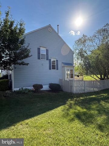 12700 NETTLECREEK PL, Woodbridge, VA 22192