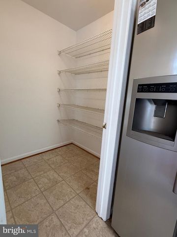 12700 NETTLECREEK PL, Woodbridge, VA 22192