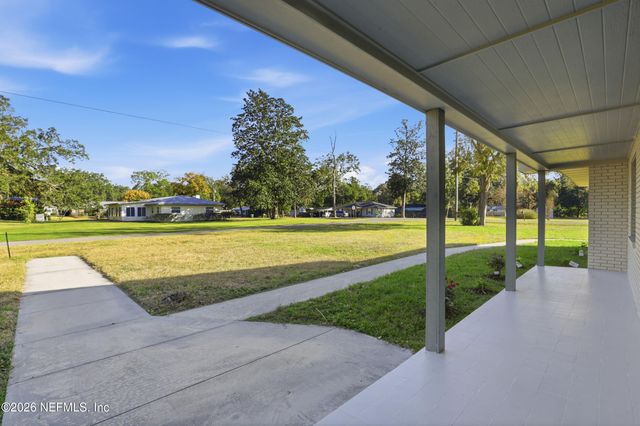 311 SW 4TH Street, Trenton, FL 32693