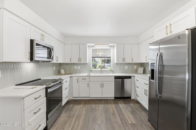 311 SW 4TH Street, Trenton, FL 32693
