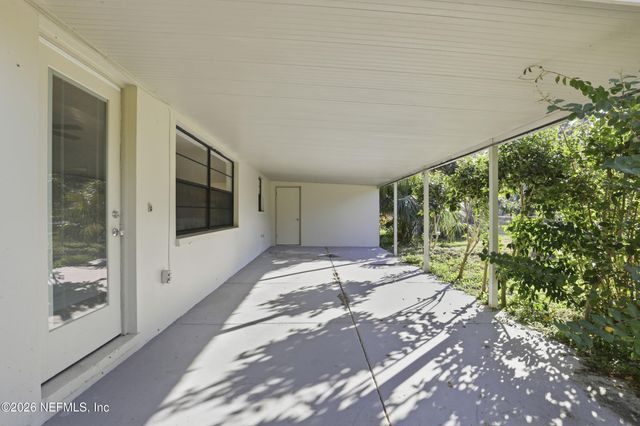311 SW 4TH Street, Trenton, FL 32693