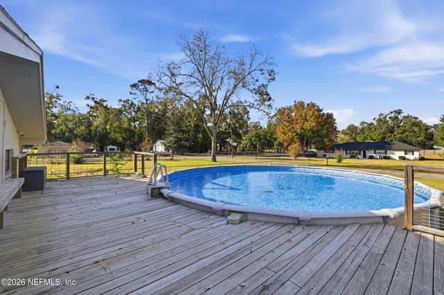 311 SW 4TH Street, Trenton, FL 32693