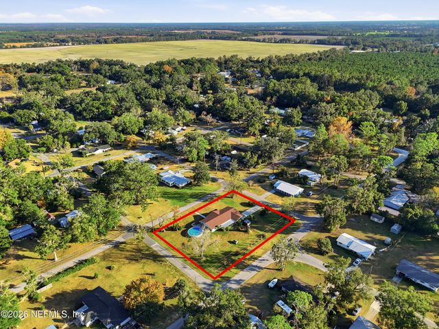 311 SW 4TH Street, Trenton, FL 32693