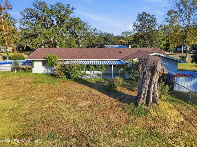 311 SW 4TH Street, Trenton, FL 32693