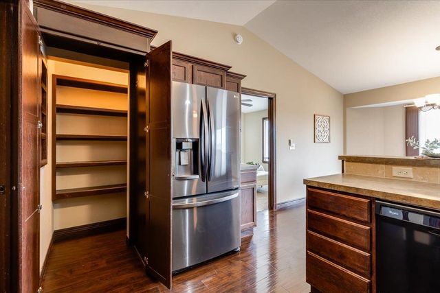 2214 S Limuel Ct, Wichita, KS 67235