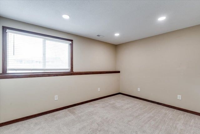 2214 S Limuel Ct, Wichita, KS 67235