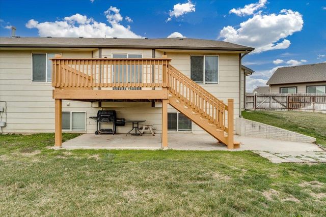 2214 S Limuel Ct, Wichita, KS 67235