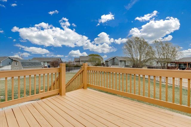 2214 S Limuel Ct, Wichita, KS 67235