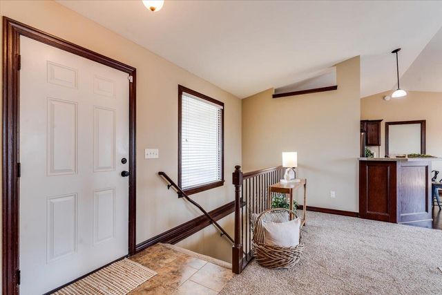 2214 S Limuel Ct, Wichita, KS 67235