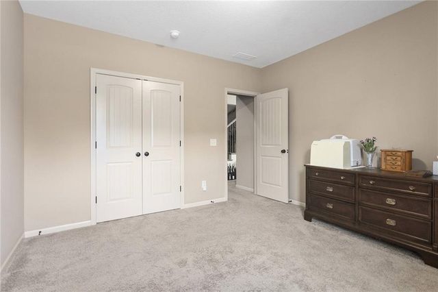 7804 N Walrond Avenue, Kansas City, MO 64119