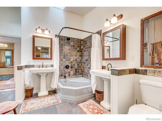 2525 Topaz Drive, Boulder, CO 80304