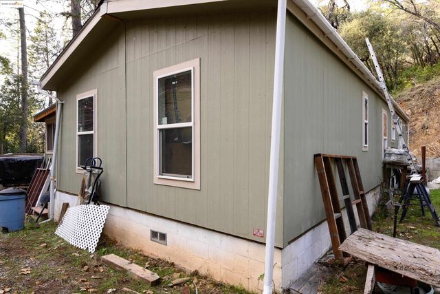 22608 Cedarcrest Rd, Sonora, CA 95370