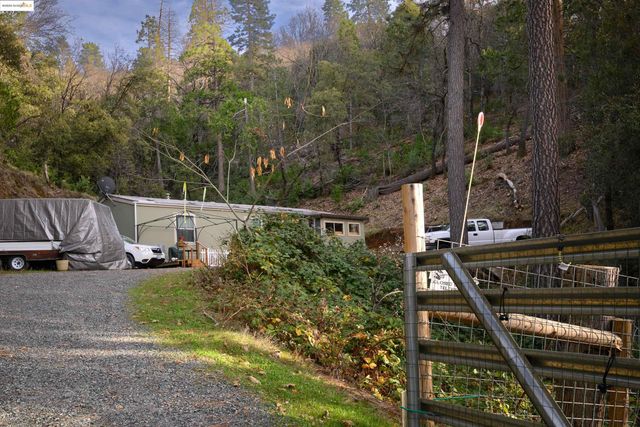 22608 Cedarcrest Rd, Sonora, CA 95370