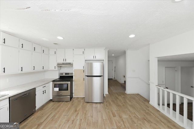 6326 Steepleridge Court, Riverdale, GA 30296