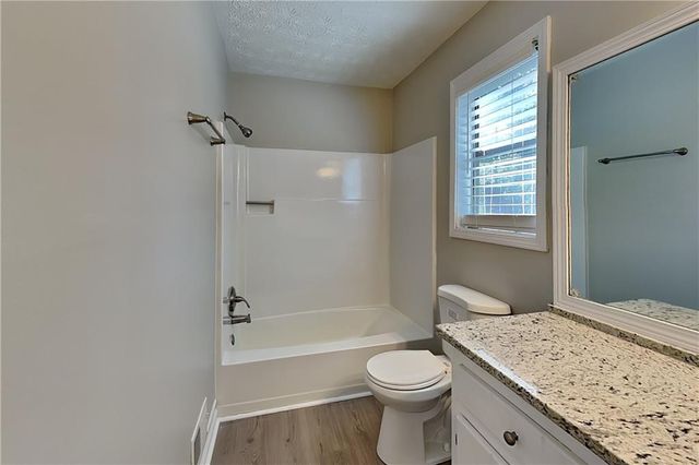 265 Castleair Drive NE, Kennesaw, GA 30144