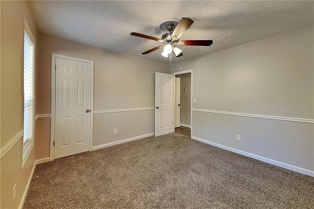 265 Castleair Drive NE, Kennesaw, GA 30144