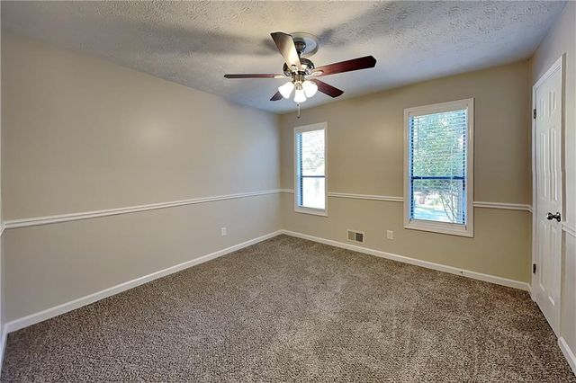 265 Castleair Drive NE, Kennesaw, GA 30144