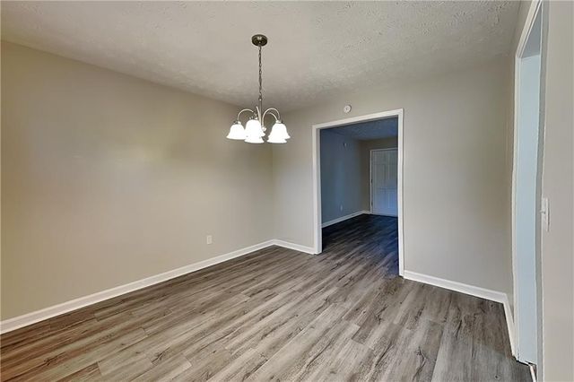 265 Castleair Drive NE, Kennesaw, GA 30144