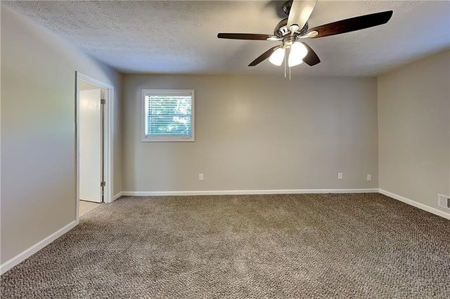 265 Castleair Drive NE, Kennesaw, GA 30144