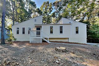 265 Castleair Drive NE, Kennesaw, GA 30144