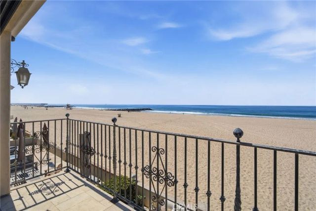 3715 Seashore Drive, Newport Beach, CA 92663