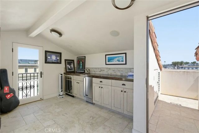 3715 Seashore Drive, Newport Beach, CA 92663