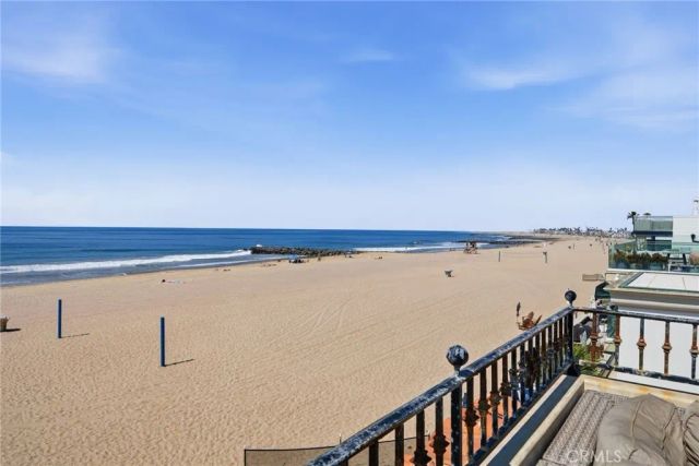 3715 Seashore Drive, Newport Beach, CA 92663