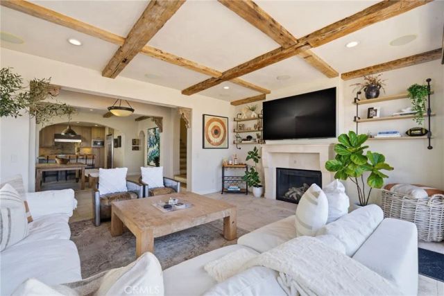 3715 Seashore Drive, Newport Beach, CA 92663