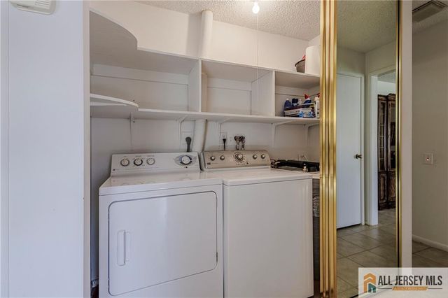 30 Larch Plaza 30A, Monroe, NJ 08831