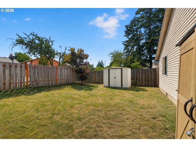 13670 Se BUSH St, Portland, OR 97236