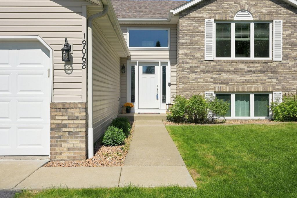 19068 Enchanted Way, Farmington, MN 55024 — photo 2