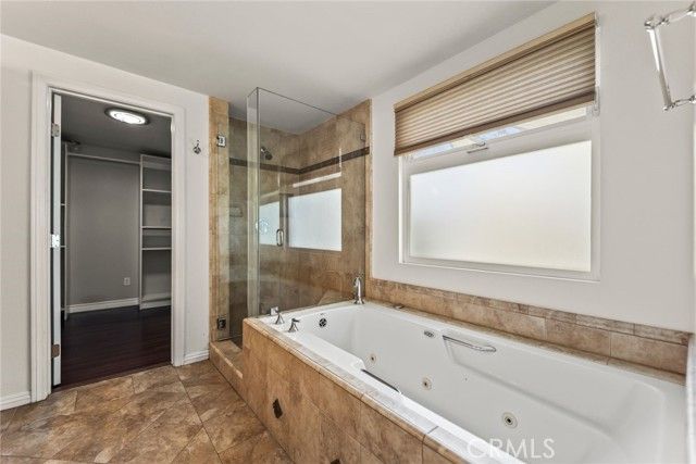 3973 Knoxville, Long Beach, CA 90808