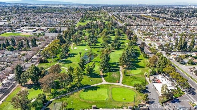 3973 Knoxville, Long Beach, CA 90808