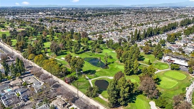 3973 Knoxville, Long Beach, CA 90808