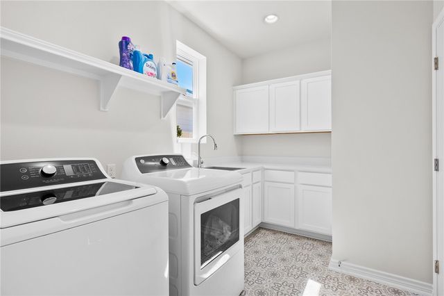 2618 Westeros St, Corpus Christi, TX 78415