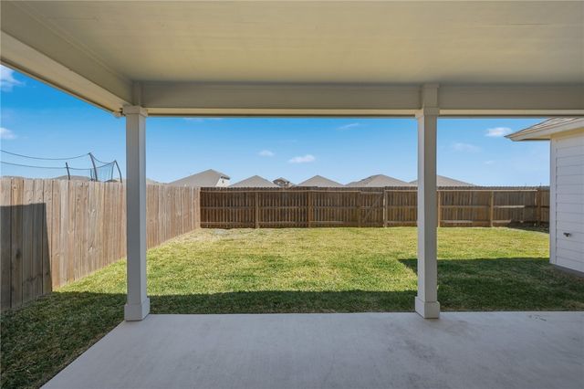 2618 Westeros St, Corpus Christi, TX 78415